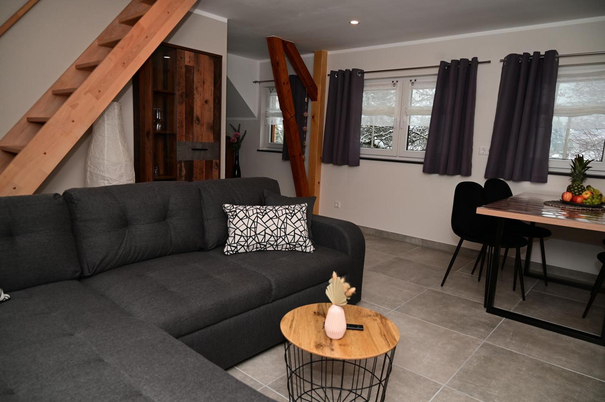 Durrrohrsdorf Ferienwohnung Am Kalten Bach מראה חיצוני תמונה